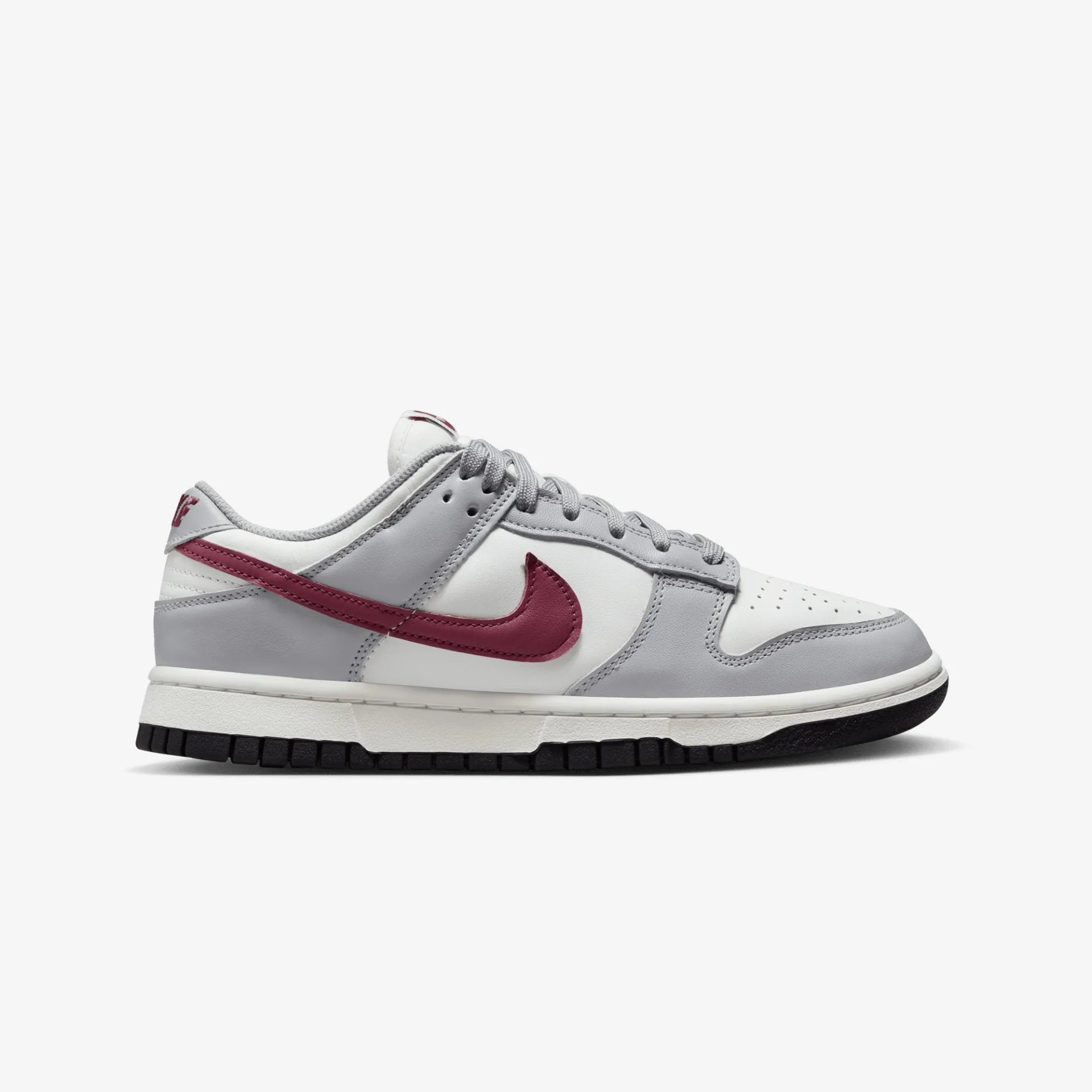 WMN'S DUNK LOW 'SUMMIT WHITE/ROSEWOOD'